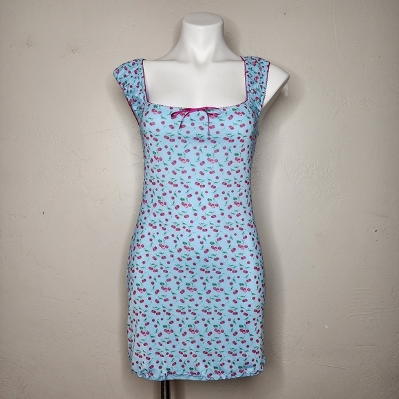 Urban Outfitters Leanne Cherry Print Mini Dress Size Small - Picture 1 of 11